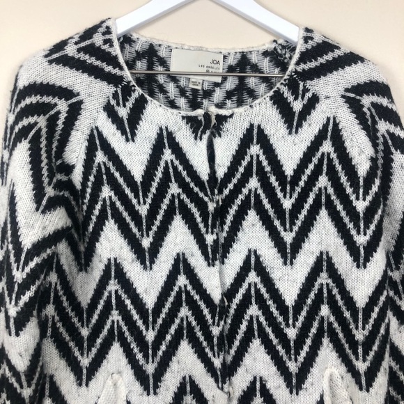 JOA Los Angeles Chevron Striped Snap Front Sweater - Picture 2 of 11